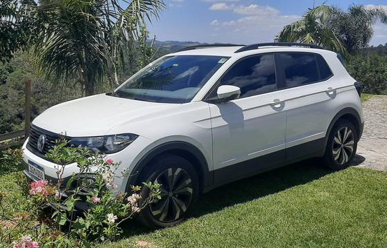 VOLKSWAGEN T-CROSS 1.0 200 TSI TOTAL FLEX AUTOMÁTICO
